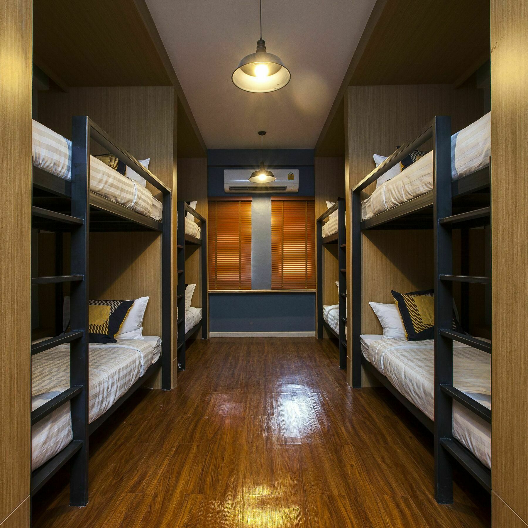 Gn Luxury Hostel Bangkok Esterno foto
